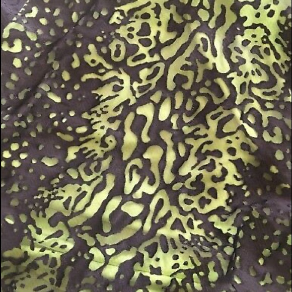 bebe Addiction cut out flutter dress - Picture 4 of 4